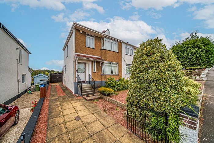 3 Bedroom Semi-Detached House For Sale In Rockmount Avenue, Thornliebank, G46
