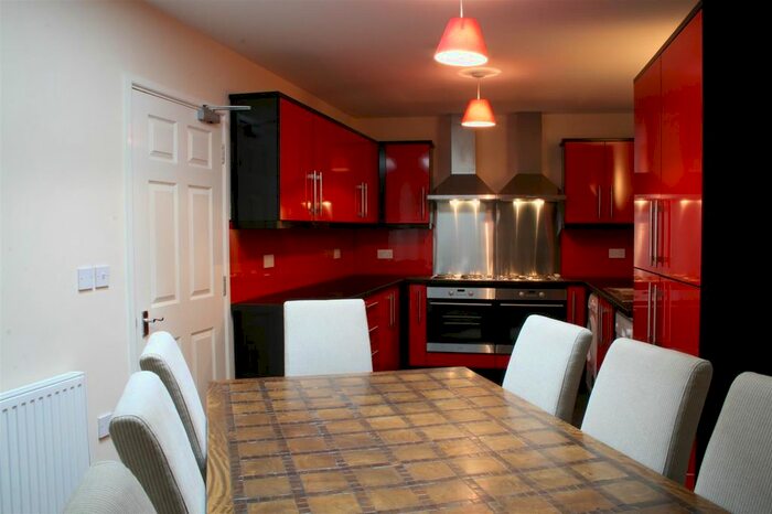 8 Bedroom Flat To Rent In Ruth First House, Claypath, Durham, DH1