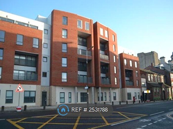 2 Bedroom Flat To Rent In Moss Street, Liverpool, L6
