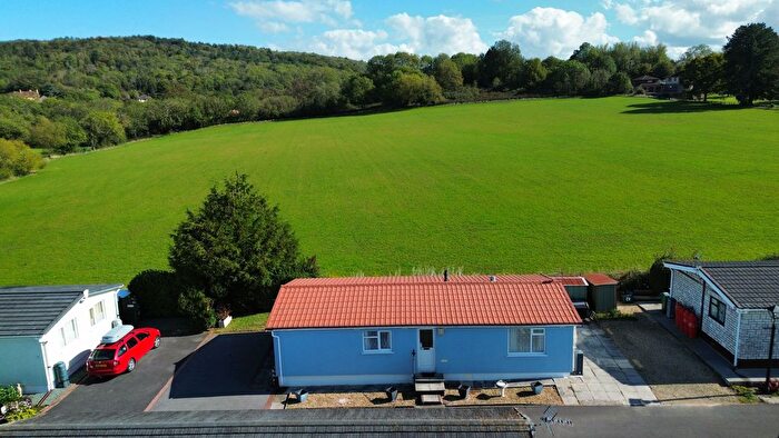 3 Bedroom Park Home For Sale In Kingcott Mill Farm, Flax Bourton, BS48