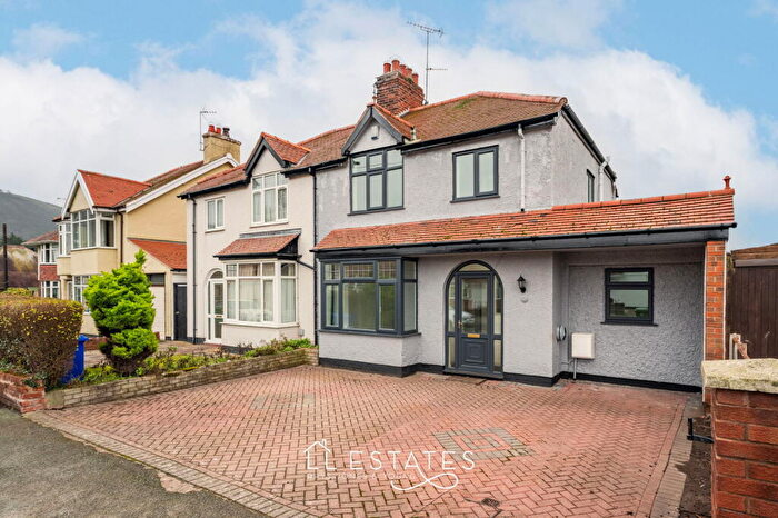 4 Bedroom Semi-Detached House For Sale In Princes Avenue, Prestatyn, LL19