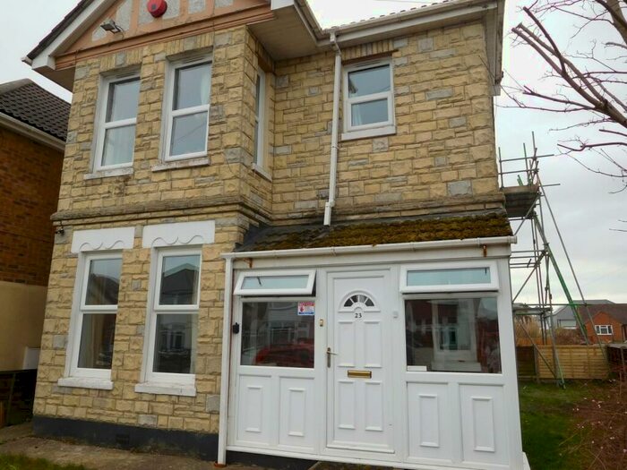 6 Bedroom House To Rent In Bedroom Detached House In Ensbury Park, BH10