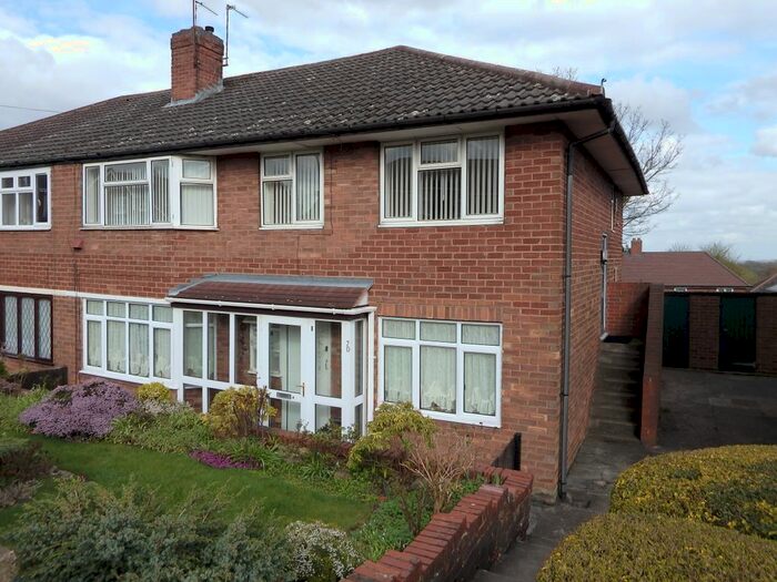 2 Bedroom Flat To Rent In Jockey Fields, Lower Gornal, Sedgley, West Midlands DY3