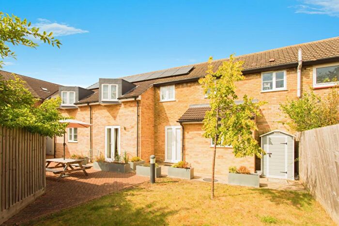 1 Bedroom Apartment To Rent In Ellesmere Road, Cambridge, CB4