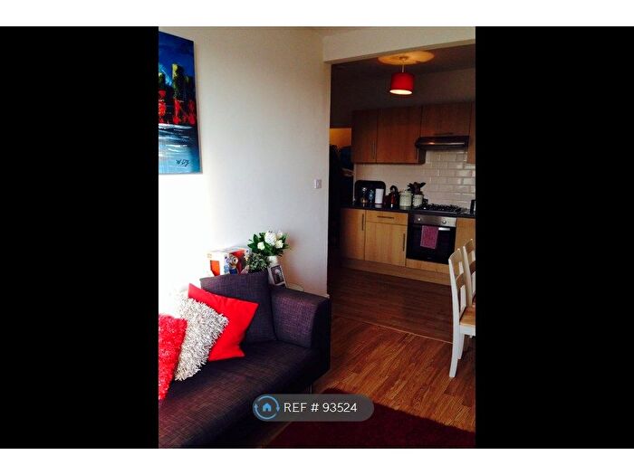 1 Bedroom Flat To Rent In Acre Lane, London, SW2