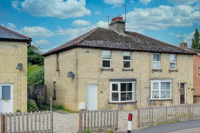 2 Bedroom Semi-Detached House To Rent In High Street, Offord Cluny, PE19