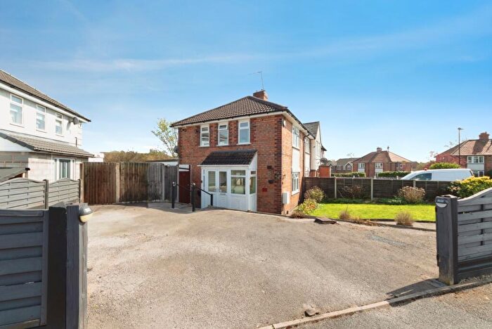 3 Bedroom End Of Terrace House For Sale In Tibland Road, Acocks Green, Birmingham, West Midlands, B27