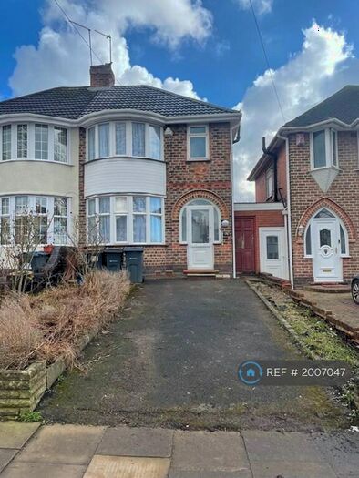 3 Bedroom Semi-Detached House To Rent In Gilbertstone Avenue, Birmingham, B26