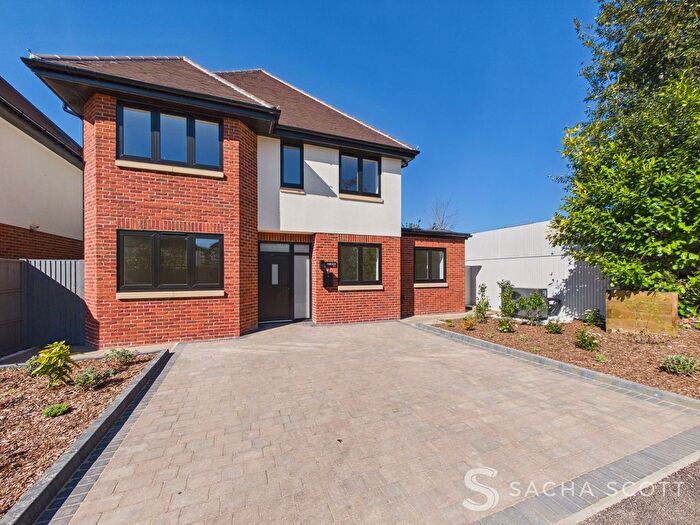 4 Bedroom Detached House For Sale In Nork Way, Banstead, SM7
