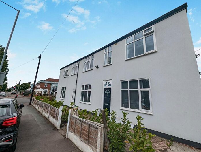 3 Bedroom Apartment To Rent In School Lane, Manchester, Greater Manchester, M20