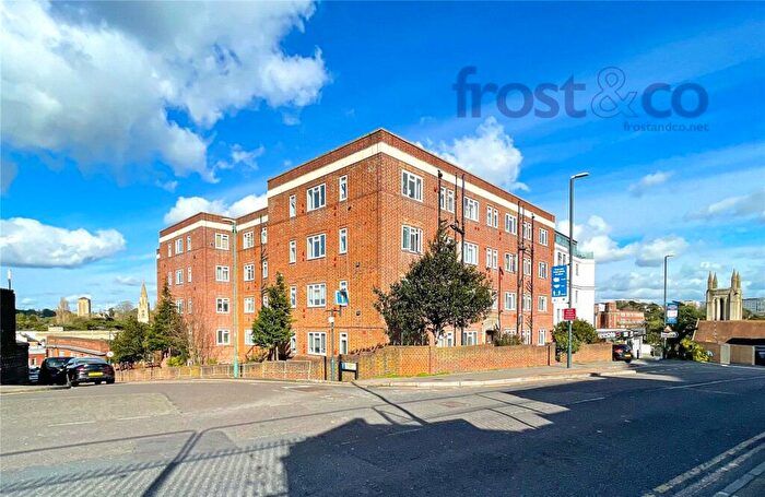 Studio To Rent In Terrace Road, Bournemouth, Dorset, BH2