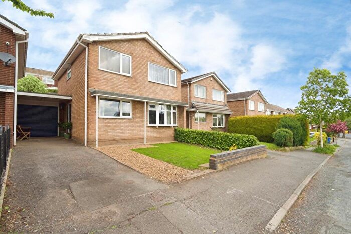 4 Bedroom Detached House For Sale In Woodstock Road, Sheffield, South Yorkshire, S6