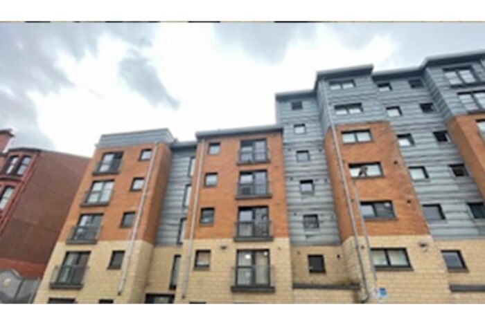 2 Bedroom Flat To Rent In /, Barrland Street, G41