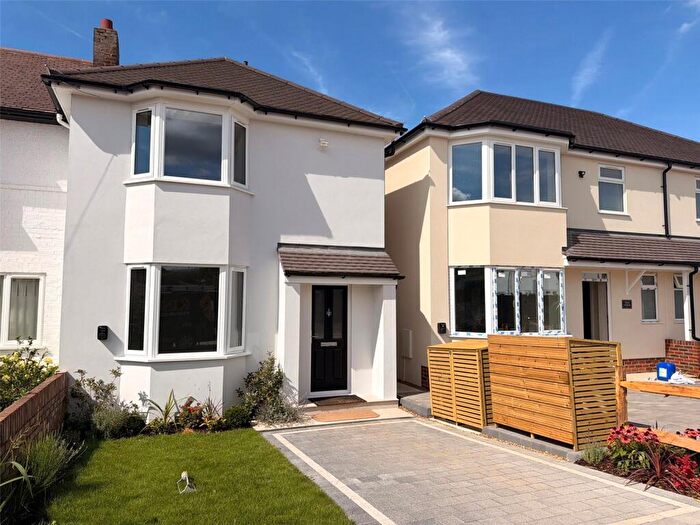 3 Bedroom Semi Detached House To Rent In Berkeley Drive, West Molesey, Surrey, KT8