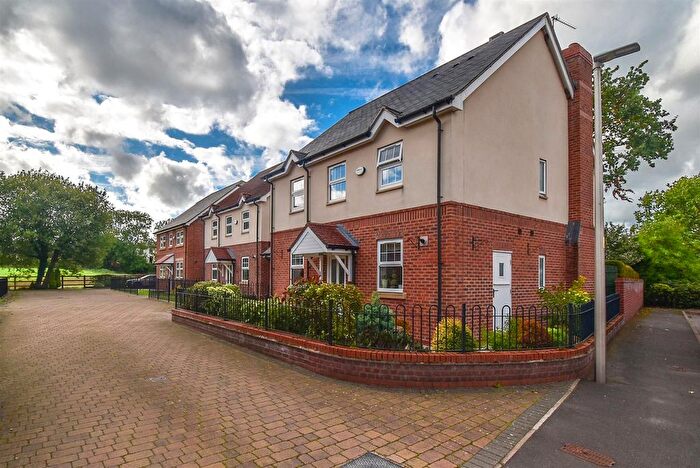 4 Bedroom Detached House For Sale In Galloway Green, Lower Heath, Congleton, CW12