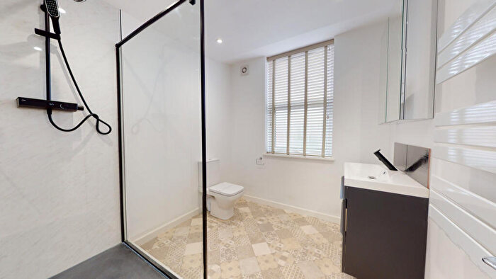 4 Bedroom House To Rent In Portland Apartments, Lincoln, LN5