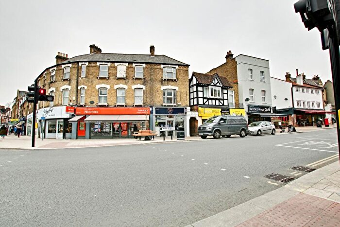 1 Bedroom Apartment To Rent In High Street, Beckenham, BR3