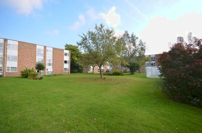 1 Bedroom Flat To Rent In St. Johns Park London, SE3