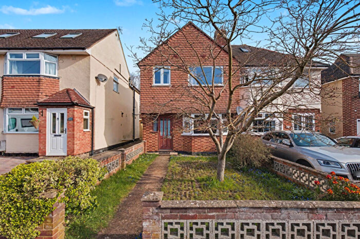 3 Bedroom Semi-Detached House For Sale In Herschel Crescent, Oxford, OX4