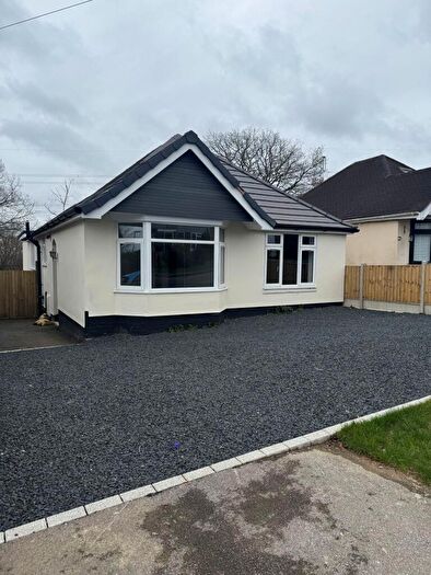 4 Bedroom Detached Bungalow To Rent In Belmont Road, Eastleigh, SO53