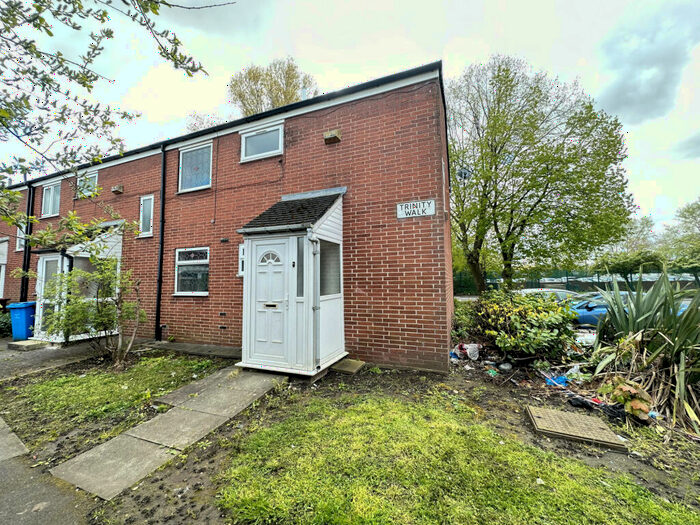 3 Bedroom Terraced House To Rent In Trinity Walk, Manchester, M14