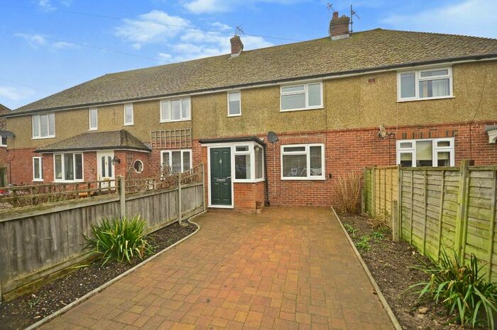 3 Bedroom Terraced House To Rent In Kings Avenue, Rye, East Sussex, TN31