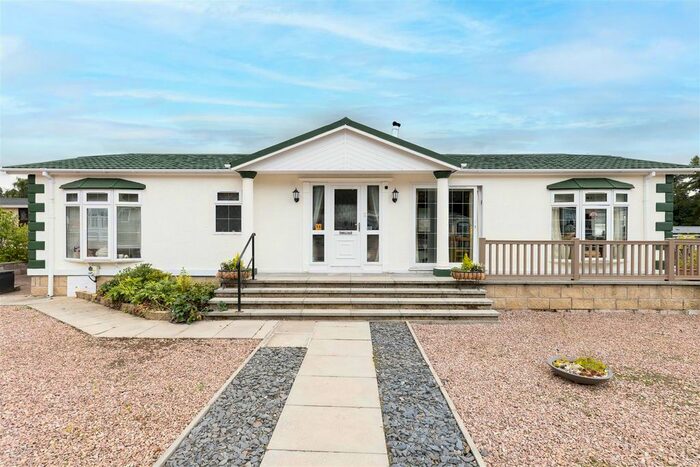 2 Bedroom Detached Bungalow For Sale In Marlee Loch, Kinloch, Blairgowrie, PH10