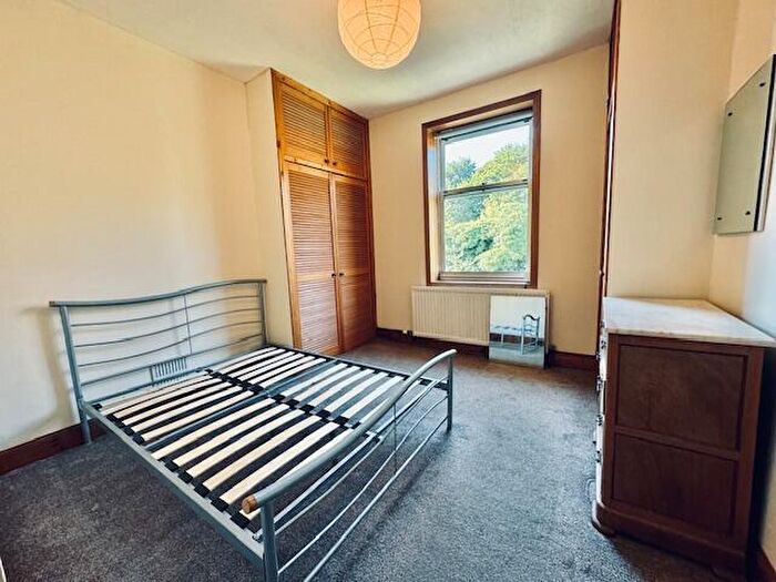 1 Bedroom Flat To Rent In Irvine Place, Stirling, FK8