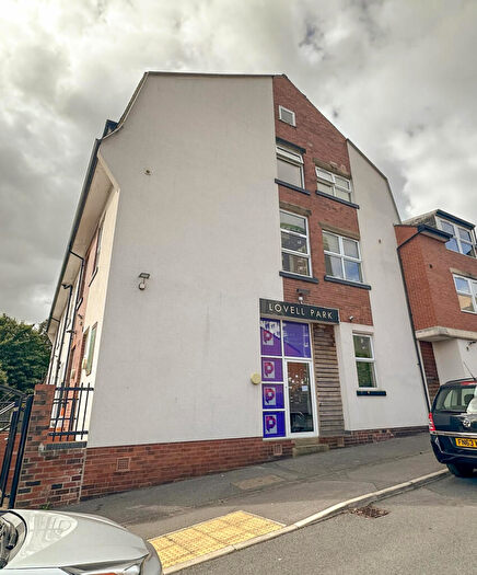 Studio For Sale In Lovell Park, Lovell Park Hill, Leeds, LS7