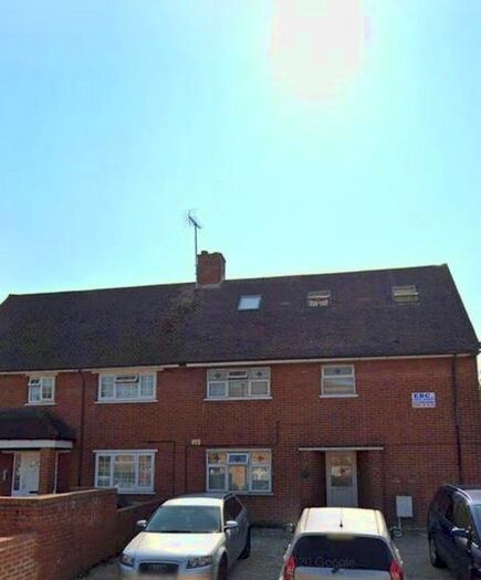 4 Bedroom Flat To Rent In Elsinge Road, Enfield, EN1