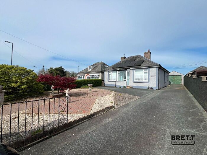 3 Bedroom Detached Bungalow For Sale In Steynton Road, Milford Haven, Pembrokeshire., SA73