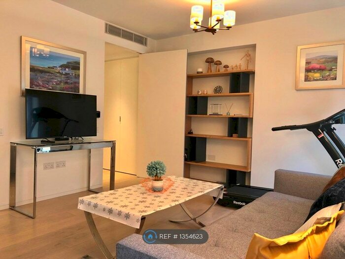 1 Bedroom Flat To Rent In Great Portland Street, London, W1W