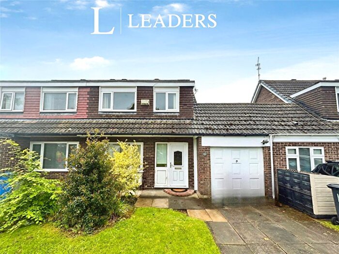 3 Bedroom Semi-Detached House For Sale In Rosemary Close, Great Sankey, Warrington, WA5