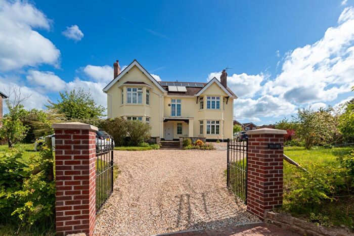 5 Bedroom Detached House For Sale In Pen Y Bryn, Creigiau, Cardiff, CF15
