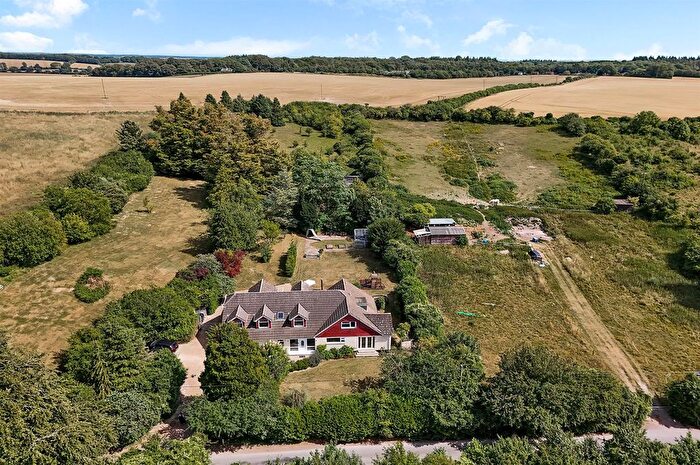 5 Bedroom Detached House For Sale In Ox Drove, Picket Piece, Andover, SP11
