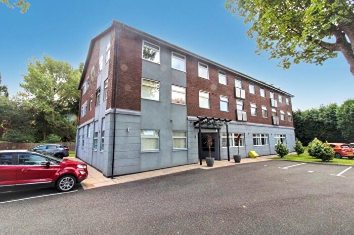 2 Bedroom Apartment For Sale In Leecrest House, Doncaster Road, Barnsley, S71