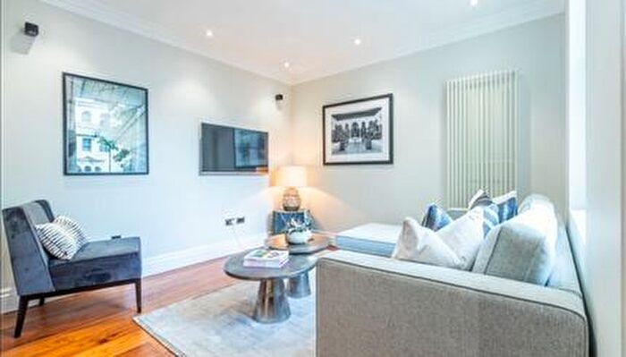 1 Bedroom Flat To Rent In Garden House, Bayswater, London, W2