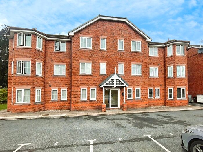 2 Bedroom Flat To Rent In Heathcote Close, Chester, Cheshire, CH2