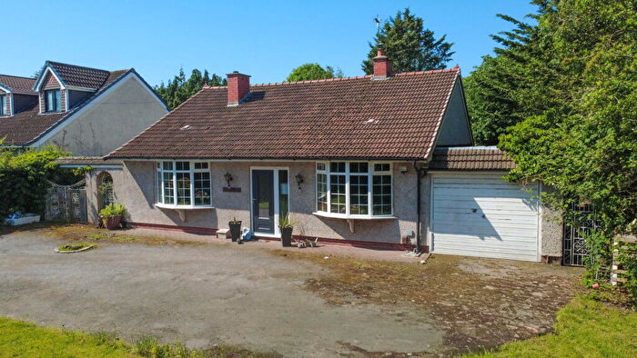 3 Bedroom Detached Bungalow For Sale In Croft Lane, Bromborough, Wirral, CH62