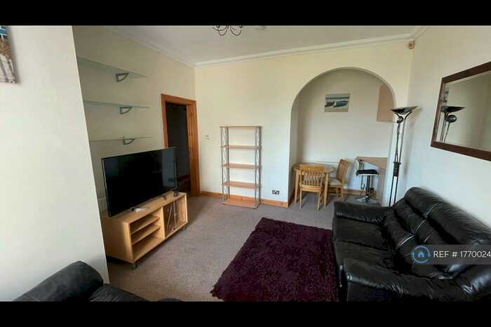1 Bedroom Flat To Rent In Balfour Street, Kirkcaldy, KY2