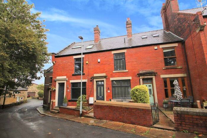 3 Bedroom Terraced House To Rent In Queens Place, Bury, BL9