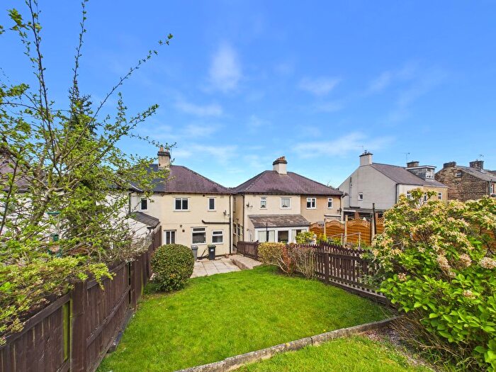 2 Bedroom Semi-Detached House For Sale In The Cliff, Tansley, DE4