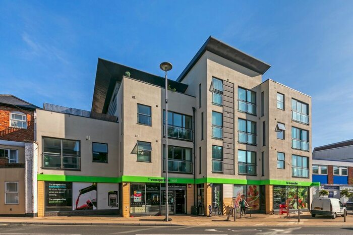 1 Bedroom Flat To Rent In Swan Lane, Winchester, SO23