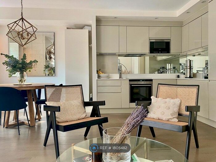 1 Bedroom Flat To Rent In Goldhawk Road, London, W12