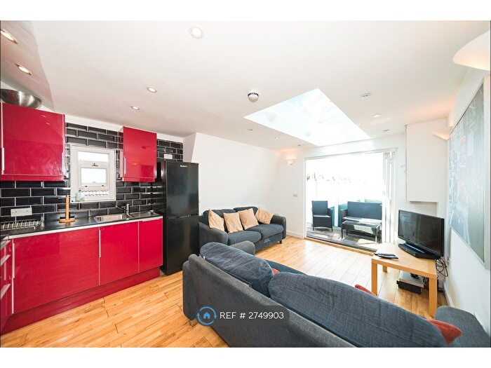6 Bedroom Maisonette To Rent In Byton Road, Tooting, SW17