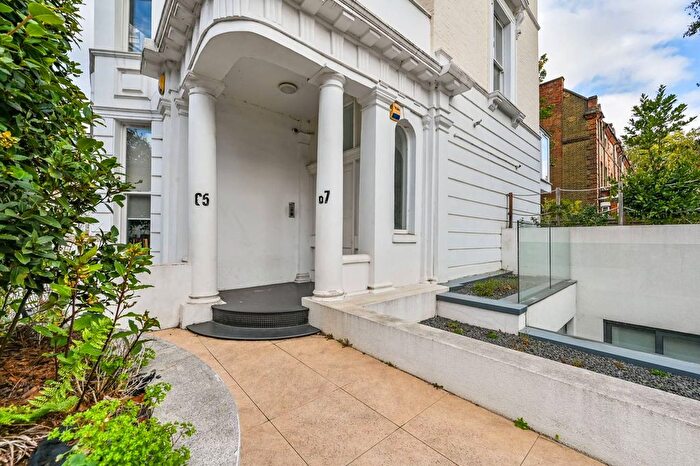 3 Bedroom Flat For Sale In Elgin Avenue, Maida Vale, London, W9