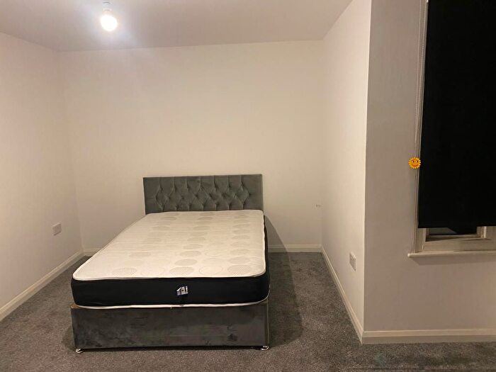 1 Bedroom Flat To Rent In Diamond Road, Slough, SL1