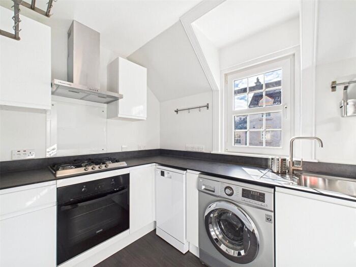 1 Bedroom Apartment To Rent In Craigcrook Road, Edinburgh, Midlothian, EH4