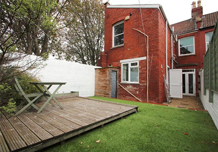 2 Bedroom Apartment To Rent In Coronation Road, Southville, Bristol, BS3