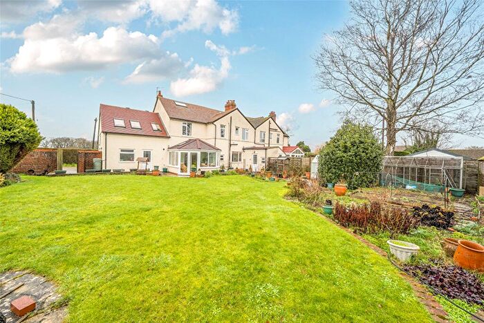 5 Bedroom Semi Detached House For Sale In Witney Road, Freeland, Witney, Oxfordshire, OX29